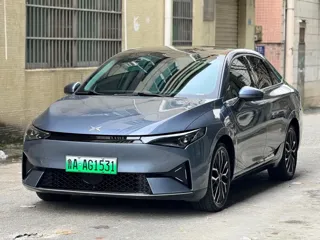XPeng P5 2022 купить из Китая, цена 3 123 000 ₽ — Suifenhe Auto