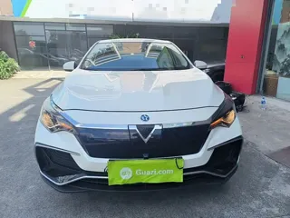 Venucia D60EV 2022 купить из Китая, цена 1 178 000 ₽ — Suifenhe Auto
