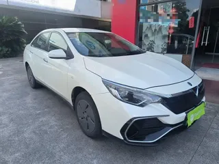 Venucia D60EV 2022 купить из Китая, цена 1 178 000 ₽ — Suifenhe Auto