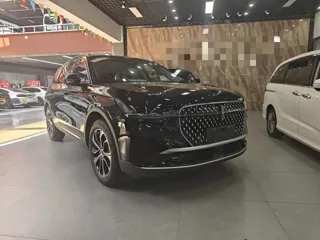 Lincoln Nautilus (Import) 2025 купить из Китая, цена 5 606 000 ₽ — Suifenhe Auto