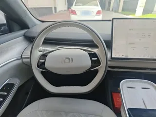 Changan Qiyuan A07 2024 купить из Китая, цена 3 374 000 ₽ — Suifenhe Auto