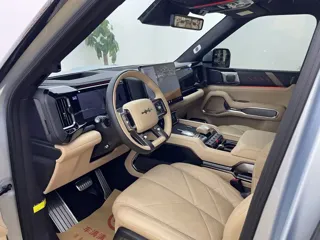 Fangchengbao Bao 8 2024 купить из Китая, цена 9 128 000 ₽ — Suifenhe Auto