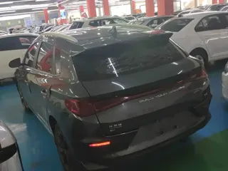 BYD e2 2020 купить из Китая, цена 1 147 000 ₽ — Suifenhe Auto