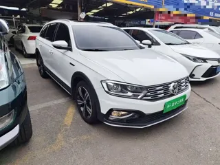 Volkswagen C-TREK 2019 купить из Китая, цена 1 381 000 ₽ — Suifenhe Auto
