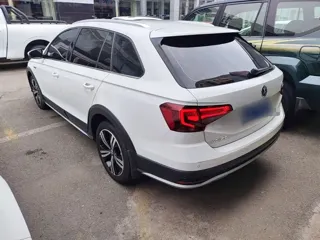Volkswagen C-TREK 2019 купить из Китая, цена 1 381 000 ₽ — Suifenhe Auto