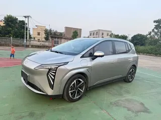Aion Y 2025 купить из Китая, цена 2 651 000 ₽ — Suifenhe Auto