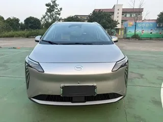 Aion Y 2025 купить из Китая, цена 2 651 000 ₽ — Suifenhe Auto