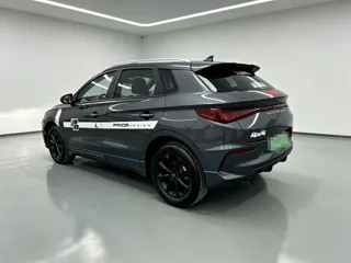 BYD e2 2019 купить из Китая, цена 1 003 000 ₽ — Suifenhe Auto