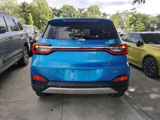 Cowin Xuanjie 2021 купить из Китая, цена 1 150 000 ₽ — Suifenhe Auto