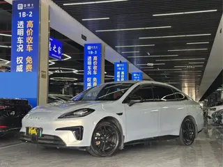 Aion RT 2025 купить из Китая, цена 2 778 000 ₽ — Suifenhe Auto