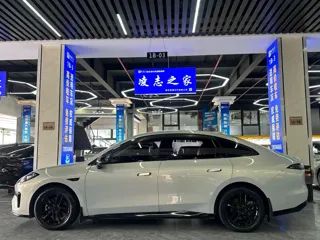 Aion RT 2025 купить из Китая, цена 2 778 000 ₽ — Suifenhe Auto