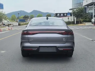 BYD Qin L 2025 купить из Китая, цена 2 907 000 ₽ — Suifenhe Auto