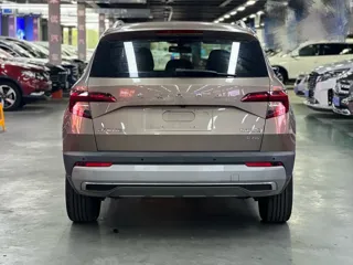 Skoda Karoq 2021 купить из Китая, цена 1 520 000 ₽ — Suifenhe Auto