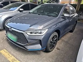 BYD e2 2021 купить из Китая, цена 1 134 000 ₽ — Suifenhe Auto