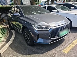BYD e2 2021 купить из Китая, цена 1 134 000 ₽ — Suifenhe Auto