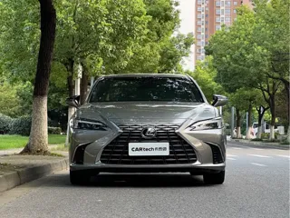 Lexus ES 2025 купить из Китая, цена 8 520 000 ₽ — Suifenhe Auto