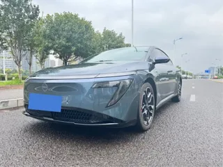 Nissan N7 2025 купить из Китая, цена 2 814 000 ₽ — Suifenhe Auto