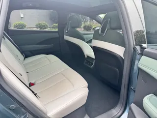 Nissan N7 2025 купить из Китая, цена 2 814 000 ₽ — Suifenhe Auto