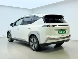 Aion Y 2024 купить из Китая, цена 1 474 000 ₽ — Suifenhe Auto