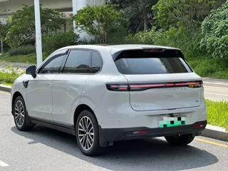 Leapmotor B10 2026 купить из Китая, цена 3 023 000 ₽ — Suifenhe Auto