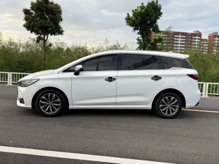 BYD Song 2020 купить из Китая, цена 2 662 000 ₽ — Suifenhe Auto