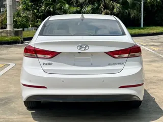 Hyundai Elantra 2019 купить из Китая, цена 1 291 000 ₽ — Suifenhe Auto