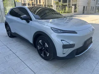 Deepal S05 2025 купить из Китая, цена 3 477 000 ₽ — Suifenhe Auto