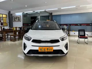 Kia Stonic 2025 купить из Китая, цена 1 703 000 ₽ — Suifenhe Auto