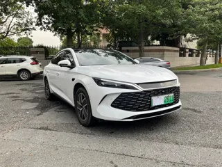 BYD Qin 2026 купить из Китая, цена 2 860 000 ₽ — Suifenhe Auto
