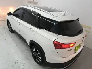 Baojun 530 2021 купить из Китая, цена 1 323 000 ₽ — Suifenhe Auto