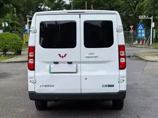 Wuling Yangguang 2024 купить из Китая, цена 1 419 000 ₽ — Suifenhe Auto
