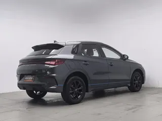 BYD e2 2020 купить из Китая, цена 1 076 000 ₽ — Suifenhe Auto