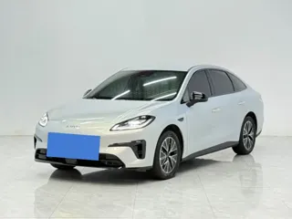Aion RT 2026 купить из Китая, цена 3 077 000 ₽ — Suifenhe Auto
