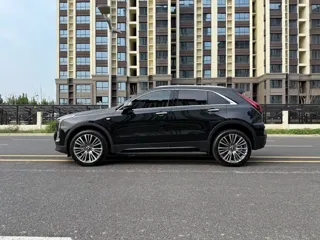 Cadillac XT4 2026 купить из Китая, цена 3 967 000 ₽ — Suifenhe Auto