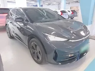 Volkswagen Yuzhong 06 2025 купить из Китая, цена 3 490 000 ₽ — Suifenhe Auto