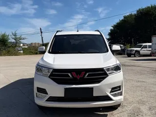 Wuling Hongguang 2023 купить из Китая, цена 939 000 ₽ — Suifenhe Auto