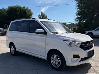 Wuling Hongguang 2023 купить из Китая, цена 939 000 ₽ — Suifenhe Auto