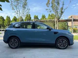 Leapmotor B10 2025 купить из Китая, цена 3 023 000 ₽ — Suifenhe Auto