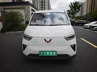 Wuling Yangguang 2024 купить из Китая, цена 1 232 000 ₽ — Suifenhe Auto