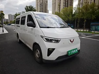 Wuling Yangguang 2024 купить из Китая, цена 1 232 000 ₽ — Suifenhe Auto