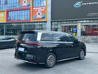 BYD Xia 2025 купить из Китая, цена 5 575 000 ₽ — Suifenhe Auto