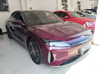 Chery Fengyun A9L 2025 купить из Китая, цена 4 863 000 ₽ — Suifenhe Auto