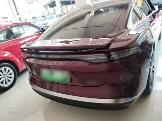 Chery Fengyun A9L 2025 купить из Китая, цена 4 863 000 ₽ — Suifenhe Auto
