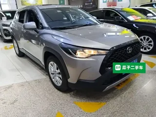 Toyota Corolla Cross 2024 купить из Китая, цена 2 973 000 ₽ — Suifenhe Auto