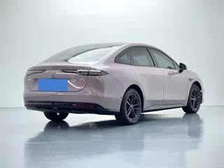 Aion RT 2024 купить из Китая, цена 2 944 000 ₽ — Suifenhe Auto