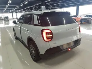 Aion UT 2025 купить из Китая, цена 1 458 000 ₽ — Suifenhe Auto
