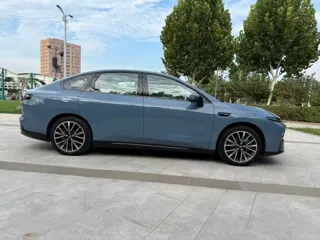 Leapmotor B01 2025 купить из Китая, цена 3 005 000 ₽ — Suifenhe Auto