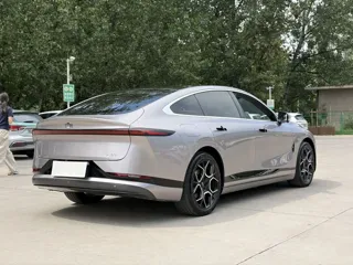 Changan Qiyuan A07 2024 купить из Китая, цена 3 281 000 ₽ — Suifenhe Auto