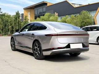 Changan Qiyuan A07 2024 купить из Китая, цена 3 281 000 ₽ — Suifenhe Auto