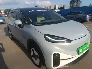 ARCFOX Kaola 2024 купить из Китая, цена 1 572 000 ₽ — Suifenhe Auto